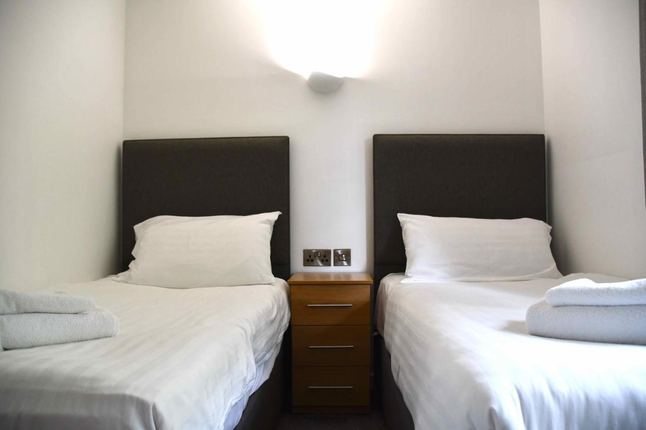 Ilfracombe Apartments מראה חיצוני תמונה