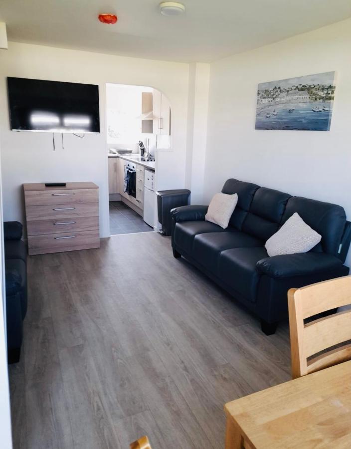 Ilfracombe Apartments מראה חיצוני תמונה